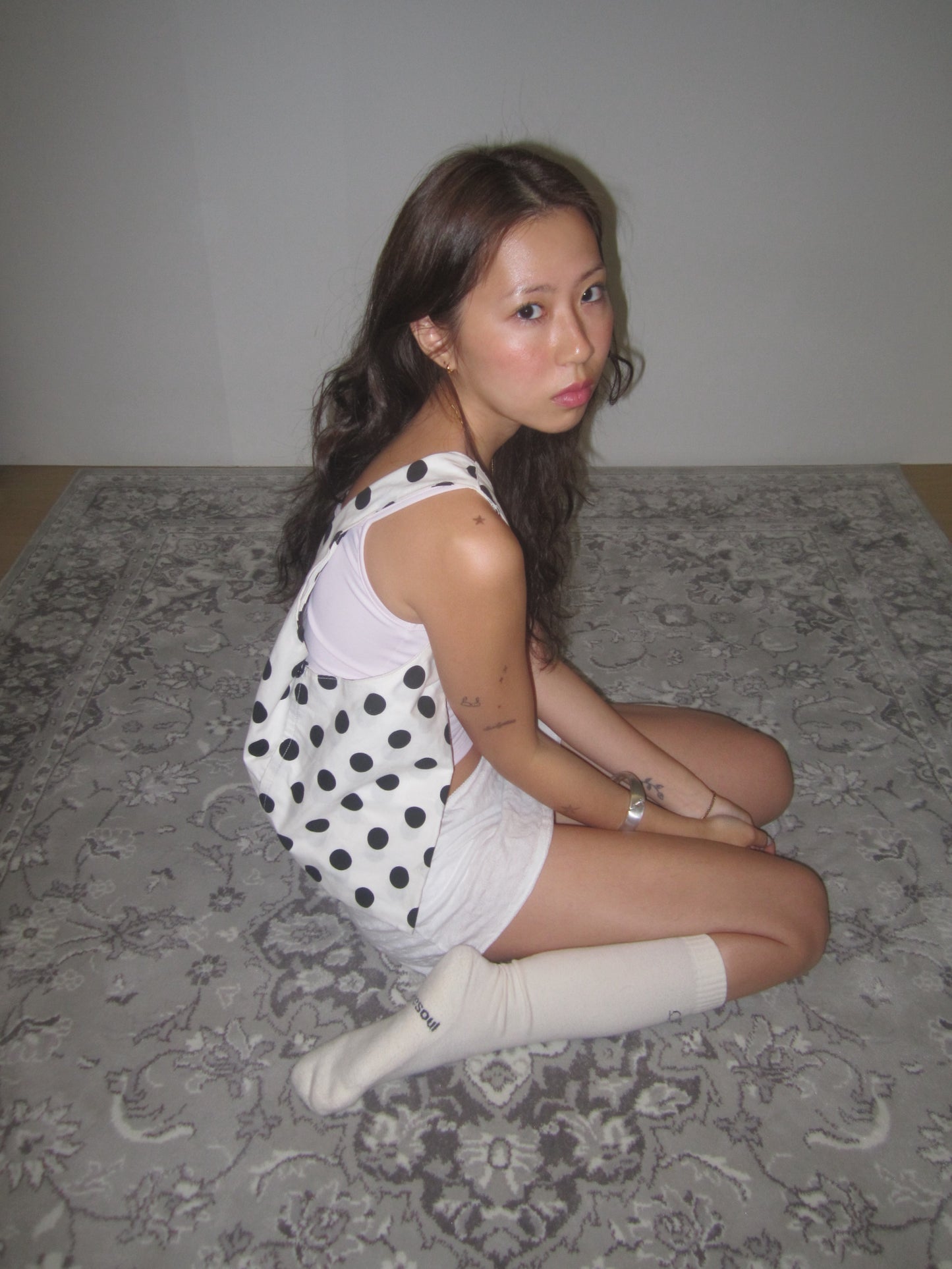 lucy shoulder bag(white polka dot)