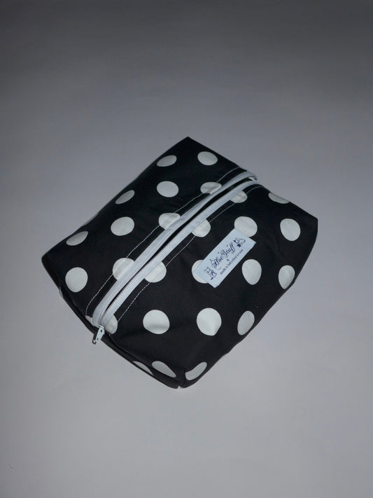 polka dot makeup bag(black)