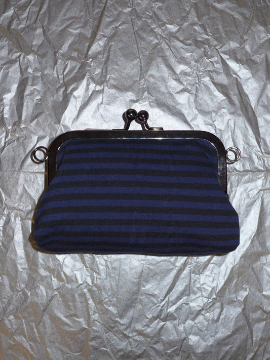 kiss lock pouch(blue&black striped)