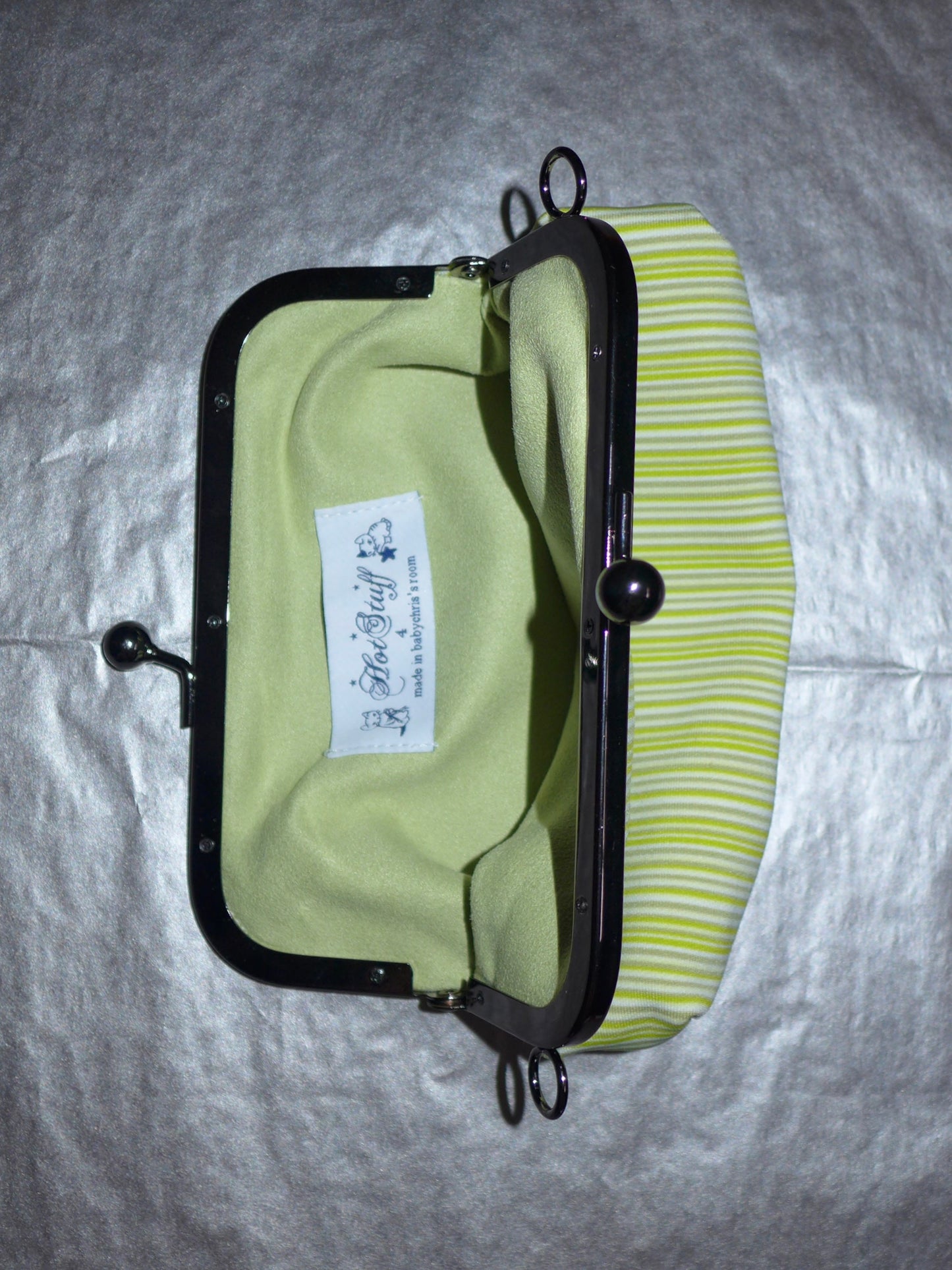 kiss lock pouch(lime&grey striped)